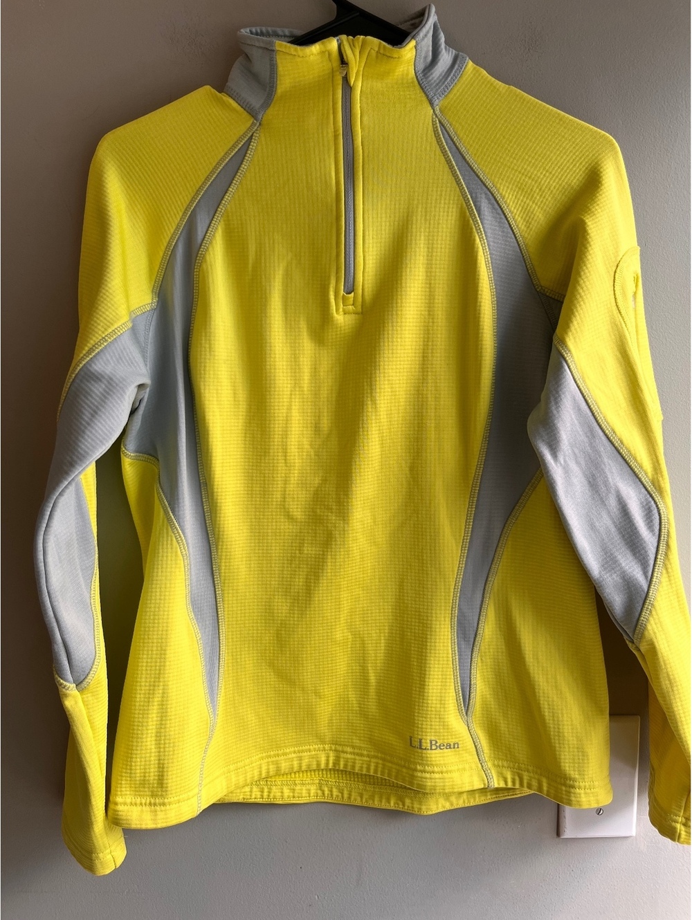L.L. Bean Quarter-Zip Pullover Grid Texture Yellow Grey Athletic Size XS